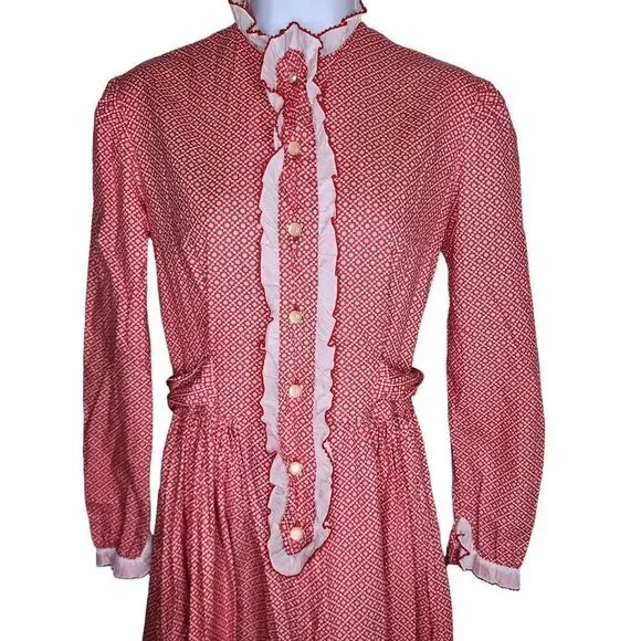 fitted lace wedding dress Childs 1970's vintage Red Floral and Plaid Calico Jeunnes Filles Gunne –  Strange Vintage main image 0